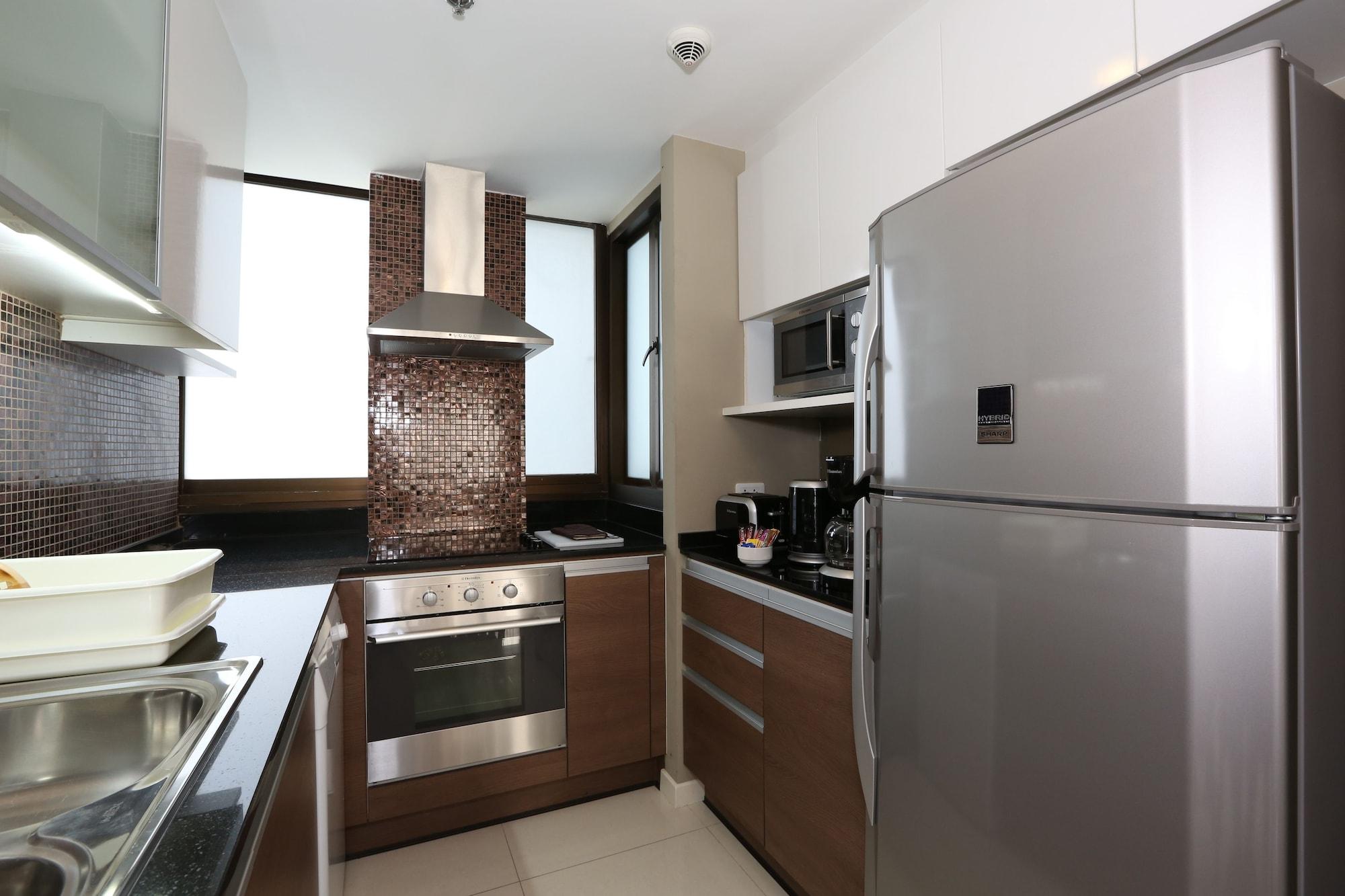Bangna Pride Hotel & Residence Банкок Екстериор снимка