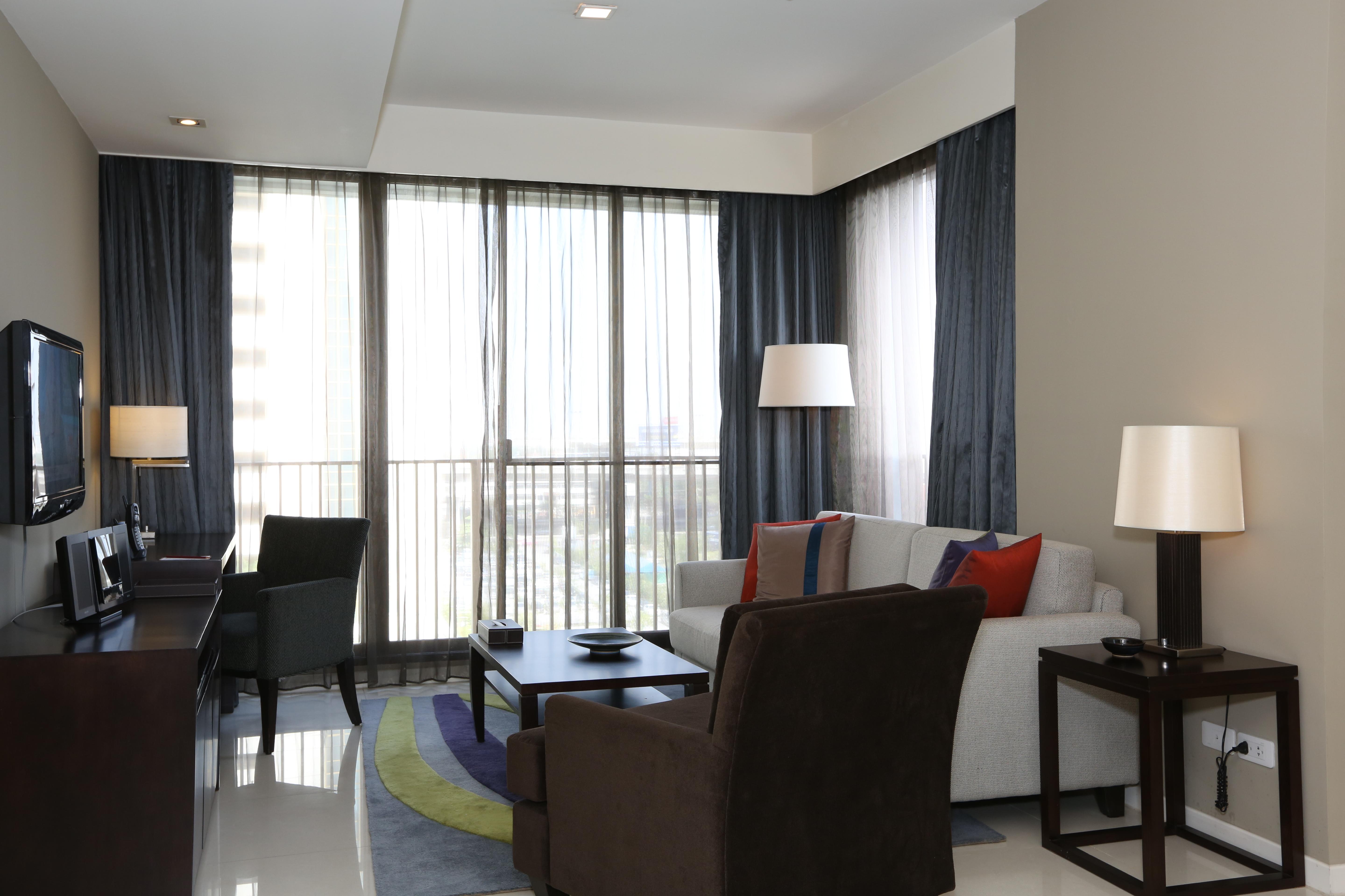 Bangna Pride Hotel & Residence Банкок Екстериор снимка