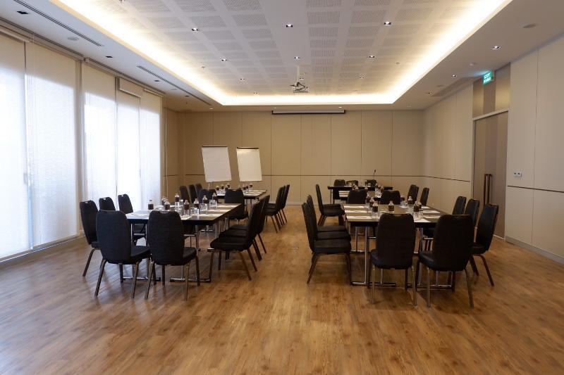 Bangna Pride Hotel & Residence Банкок Екстериор снимка